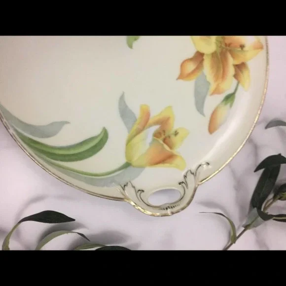 Vintage Doufreux Bavaria Hand Painted Lily Plate - Picture 3 of 8
